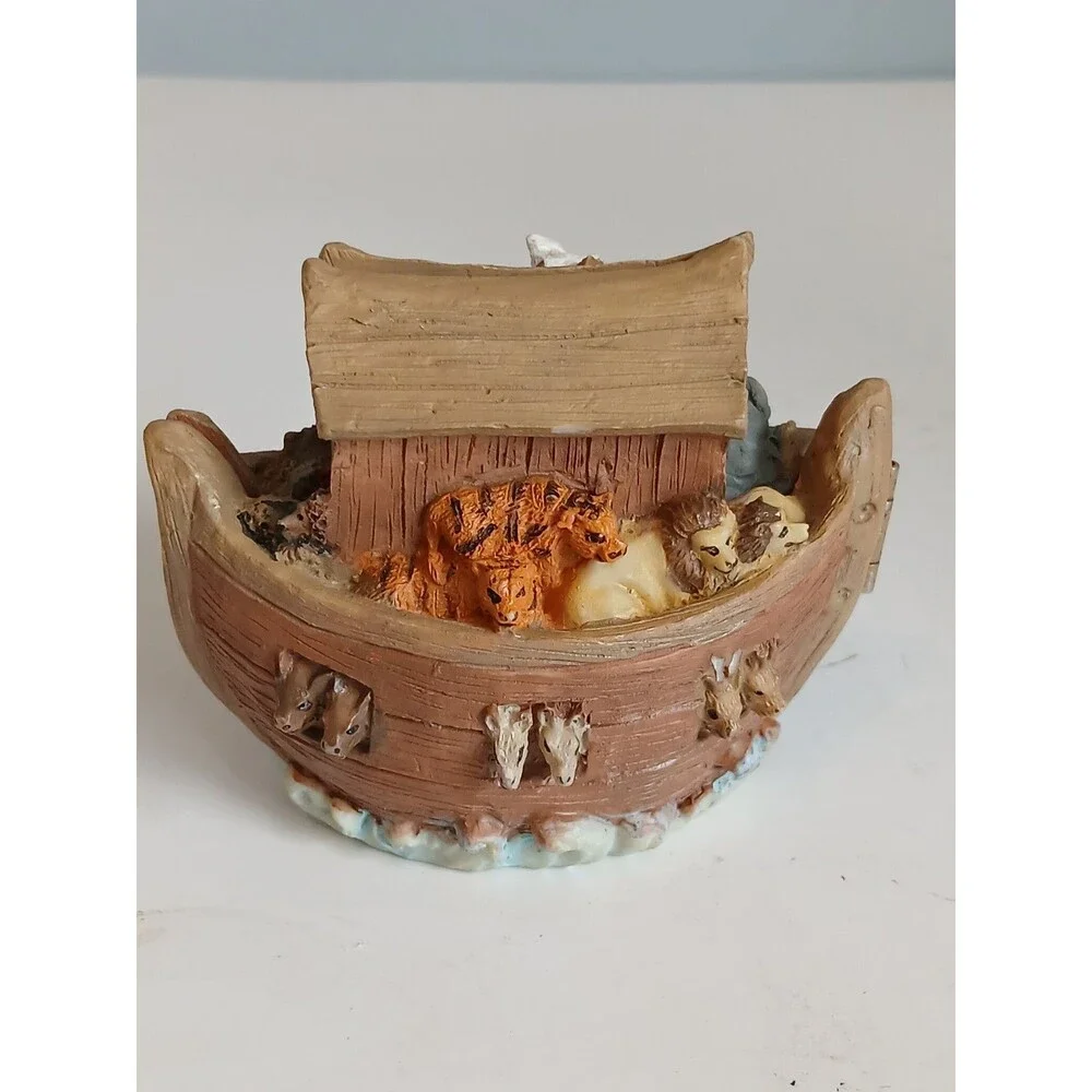 Vintage Resin Noah's Ark Hinged Diorama Inside